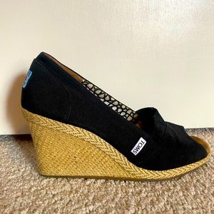 Toms Wedge Sandals